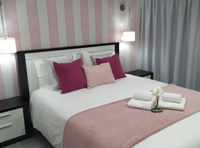 Casa Do Terraco דירה נאזרה